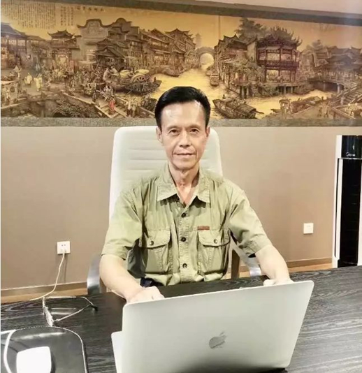 雷雨生醒世小说精选一 《摩登“孔乙己”》(图1)